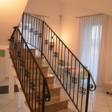 Casaiodice Apartment Наполи Екстериор снимка