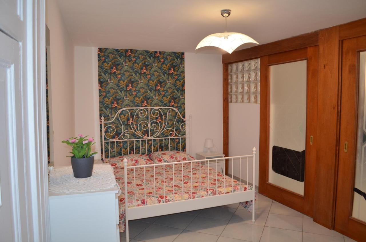Casaiodice Apartment Наполи Екстериор снимка
