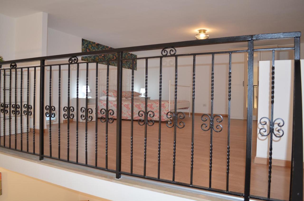 Casaiodice Apartment Наполи Екстериор снимка